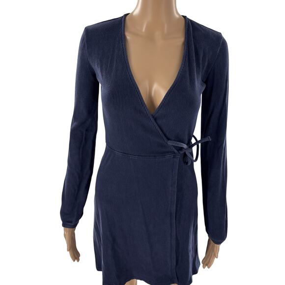 Aritzia Sunday Best Blue Alexi Ribbed Wrap Tie Mini Dress - Picture 3 of 9